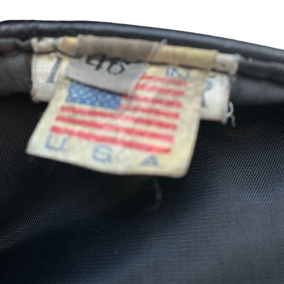 Vintage Mens Black Leather Snap Vest Vietnam War Patches Memorial Prisoner War - Picture 6 of 8